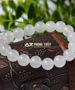 vòng tay hợp mệnh kim